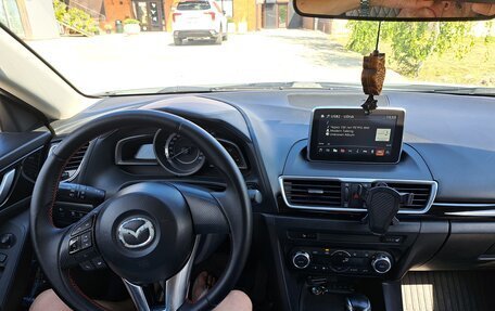 Mazda 3, 2015 год, 1 300 000 рублей, 10 фотография
