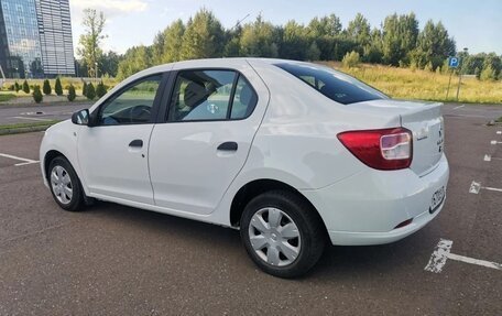 Renault Logan II, 2017 год, 560 000 рублей, 6 фотография
