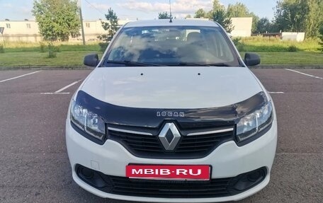 Renault Logan II, 2017 год, 560 000 рублей, 7 фотография