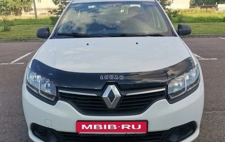 Renault Logan II, 2017 год, 560 000 рублей, 8 фотография