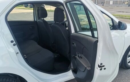 Renault Logan II, 2017 год, 560 000 рублей, 18 фотография