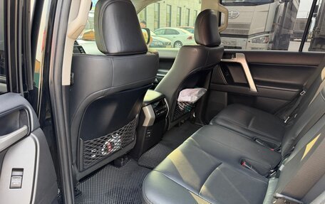 Toyota Land Cruiser Prado 150 рестайлинг 2, 2022 год, 6 200 000 рублей, 10 фотография