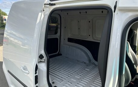 Volkswagen Caddy III рестайлинг, 2013 год, 730 000 рублей, 17 фотография