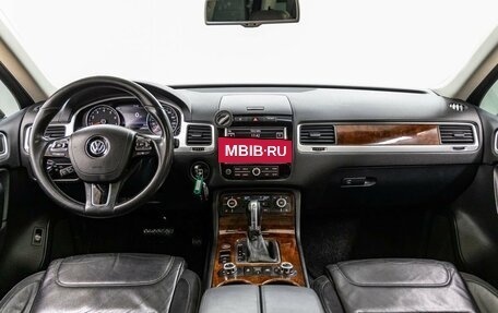 Volkswagen Touareg III, 2013 год, 1 750 000 рублей, 14 фотография