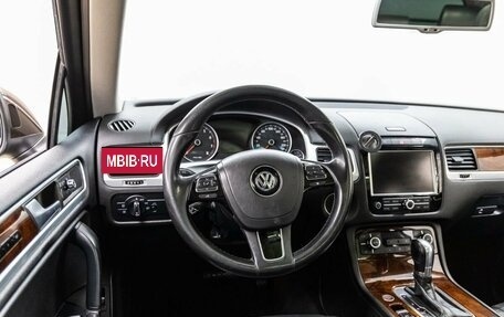 Volkswagen Touareg III, 2013 год, 1 750 000 рублей, 28 фотография