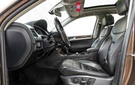 Volkswagen Touareg III, 2013 год, 1 750 000 рублей, 27 фотография