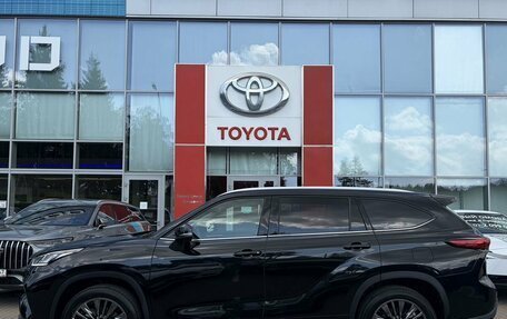 Toyota Highlander, 2026 год, 5 650 000 рублей, 8 фотография