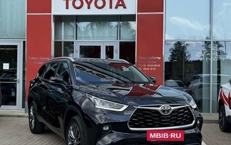 Toyota Highlander, 2026 год, 5 650 000 рублей, 3 фотография