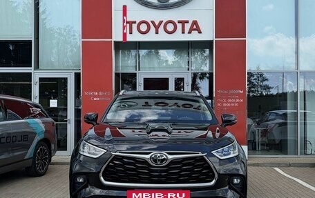 Toyota Highlander, 2026 год, 5 650 000 рублей, 2 фотография