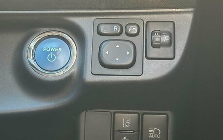 Toyota Aqua I, 2018 год, 1 125 000 рублей, 13 фотография