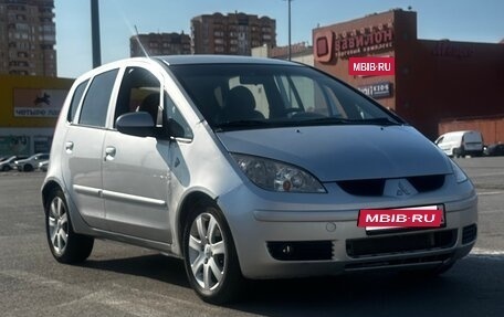 Mitsubishi Colt VI рестайлинг, 2005 год, 290 000 рублей, 2 фотография