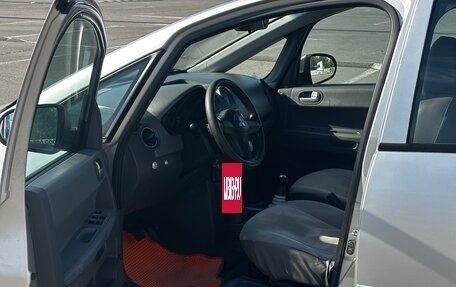 Mitsubishi Colt VI рестайлинг, 2005 год, 290 000 рублей, 18 фотография
