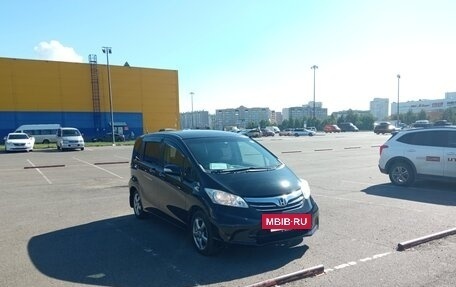Honda Freed I, 2012 год, 1 069 000 рублей, 2 фотография