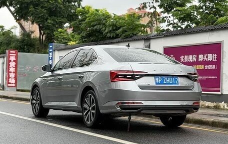 Skoda Superb III рестайлинг, 2022 год, 2 450 800 рублей, 5 фотография