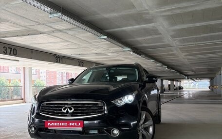 Infiniti FX II, 2009 год, 1 450 000 рублей, 2 фотография