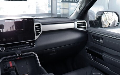 Toyota Tundra, 2026 год, 12 990 000 рублей, 29 фотография