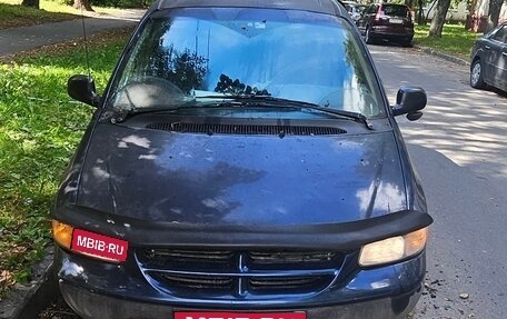 Dodge Caravan III, 2000 год, 125 000 рублей, 1 фотография
