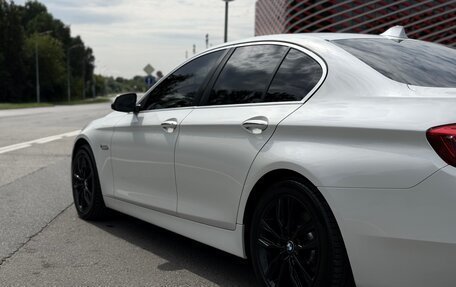 BMW 5 серия, 2013 год, 2 100 000 рублей, 13 фотография