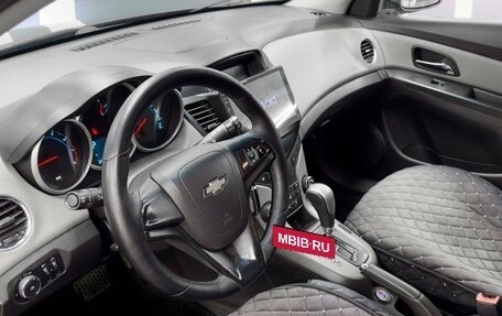 Chevrolet Cruze II, 2012 год, 699 900 рублей, 7 фотография