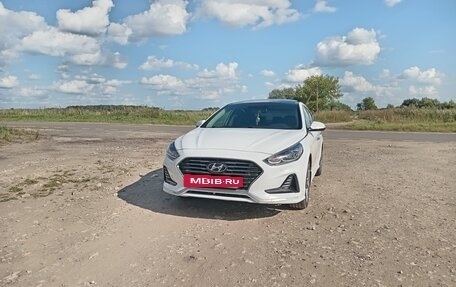 Hyundai Sonata VII, 2018 год, 2 100 000 рублей, 2 фотография