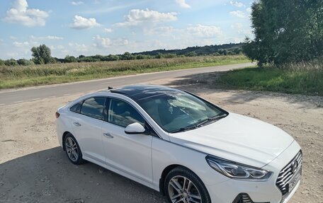 Hyundai Sonata VII, 2018 год, 2 100 000 рублей, 12 фотография