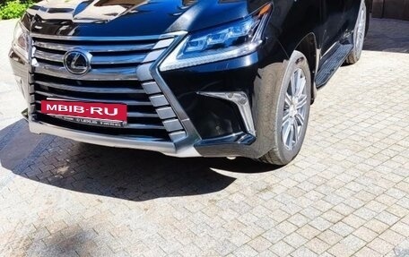 Lexus LX III, 2017 год, 7 200 000 рублей, 3 фотография