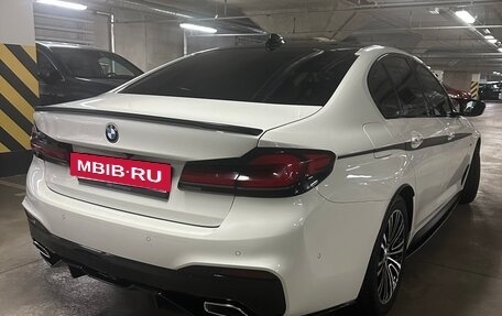 BMW 5 серия, 2018 год, 3 100 000 рублей, 5 фотография