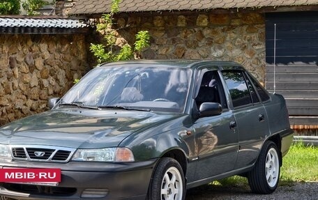 Daewoo Nexia I рестайлинг, 2005 год, 700 000 рублей, 2 фотография