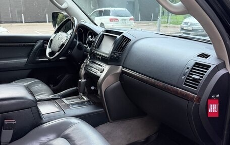 Toyota Land Cruiser 200, 2008 год, 2 100 000 рублей, 11 фотография