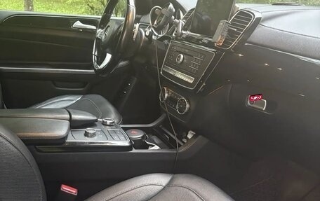 Mercedes-Benz GLS, 2017 год, 3 300 000 рублей, 4 фотография