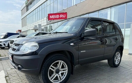 Chevrolet Niva I рестайлинг, 2018 год, 590 420 рублей, 3 фотография