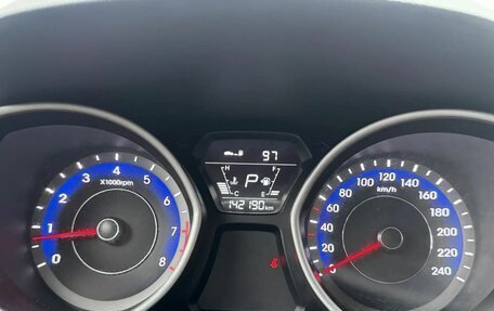 Hyundai Elantra V, 2015 год, 1 349 000 рублей, 12 фотография