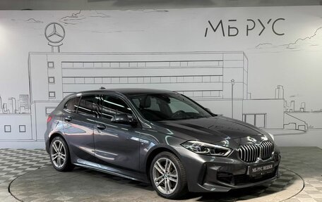 BMW 1 серия, 2020 год, 2 495 000 рублей, 5 фотография