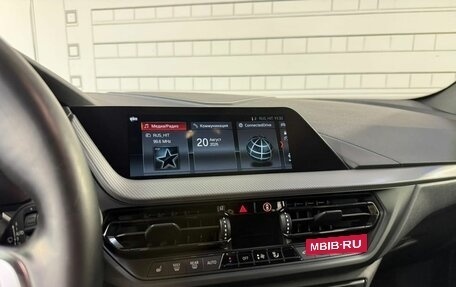 BMW 1 серия, 2020 год, 2 495 000 рублей, 17 фотография