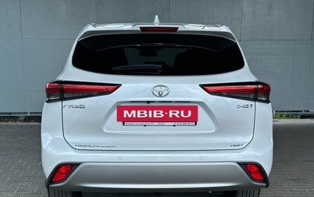 Toyota Highlander, 2026 год, 5 600 000 рублей, 6 фотография