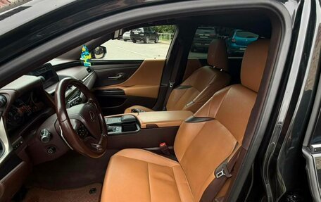 Lexus ES VII, 2020 год, 3 500 000 рублей, 11 фотография