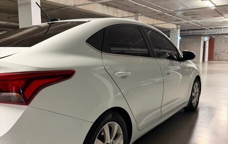 Hyundai Solaris II рестайлинг, 2018 год, 1 245 000 рублей, 30 фотография