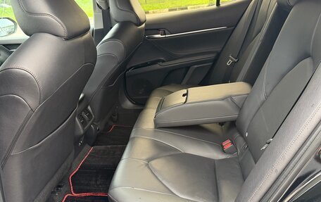 Toyota Camry, 2021 год, 2 900 000 рублей, 14 фотография