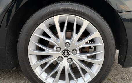 Toyota Camry, 2021 год, 2 900 000 рублей, 20 фотография