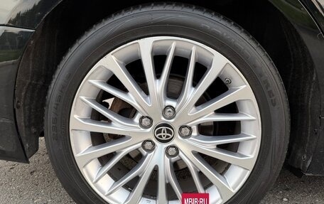 Toyota Camry, 2021 год, 2 900 000 рублей, 19 фотография