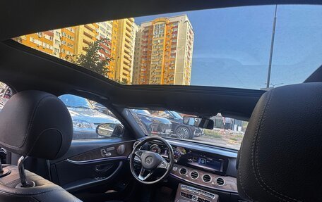 Mercedes-Benz E-Класс, 2018 год, 2 000 000 рублей, 11 фотография