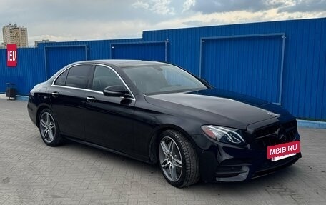 Mercedes-Benz E-Класс, 2018 год, 2 000 000 рублей, 6 фотография