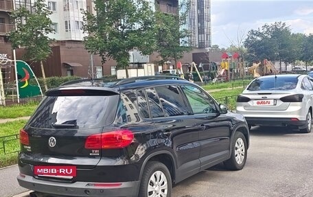 Volkswagen Tiguan I, 2011 год, 700 000 рублей, 2 фотография
