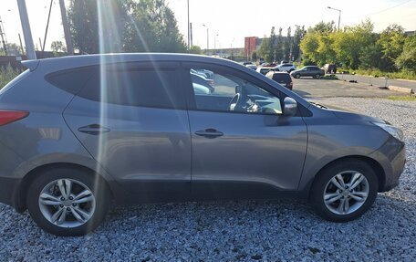 Hyundai ix35 I рестайлинг, 2013 год, 1 200 000 рублей, 4 фотография
