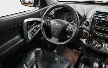 Toyota RAV4, 2011 год, 1 399 000 рублей, 17 фотография