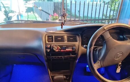 Toyota Corolla, 1995 год, 280 000 рублей, 3 фотография