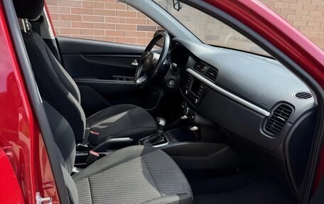 KIA Rio IV, 2019 год, 1 350 000 рублей, 4 фотография