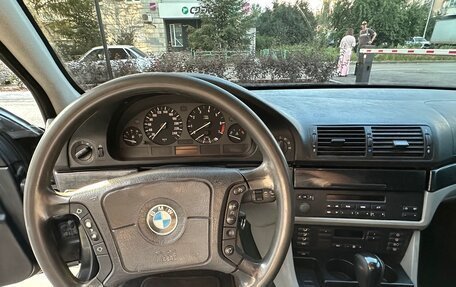 BMW 5 серия, 1996 год, 560 000 рублей, 10 фотография
