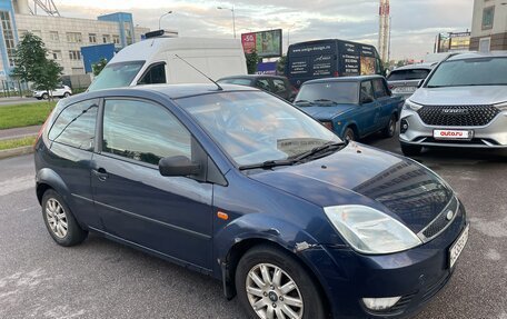 Ford Fiesta, 2004 год, 205 000 рублей, 2 фотография