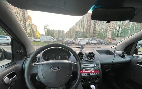 Ford Fiesta, 2004 год, 205 000 рублей, 11 фотография